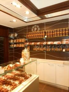 Panarello-negozio-interno-esposizione