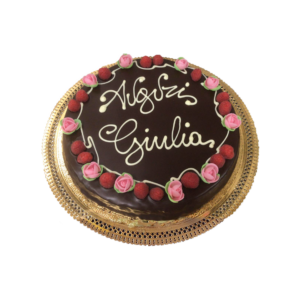 Torta personalizzata ricoperta di cioccolato e decorazioni